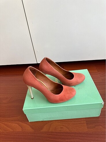 36 Beden Sertaç delibaş stiletto