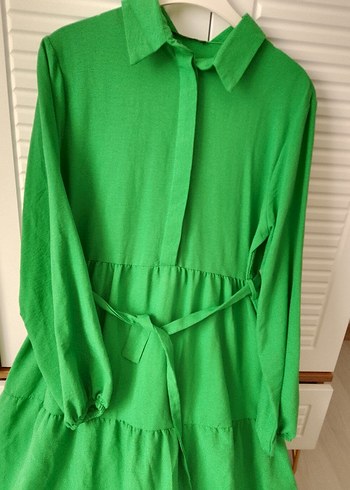 Uzun Kollu Yeşil Keten Elbise - Görsel 3