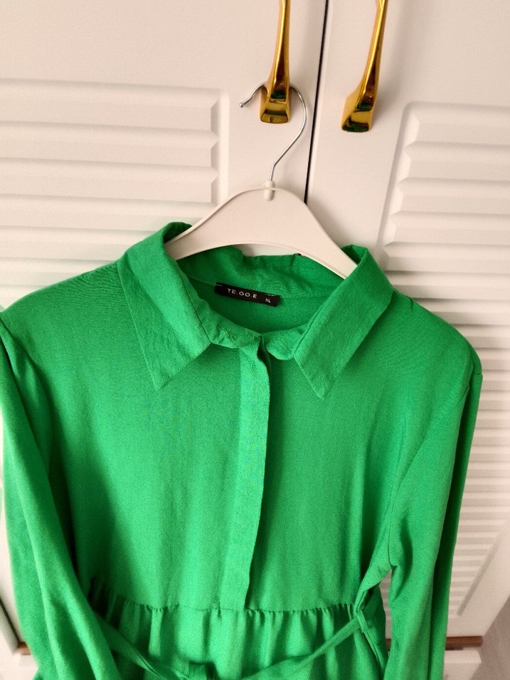 Uzun Kollu Yeşil Keten Elbise - Görsel 5