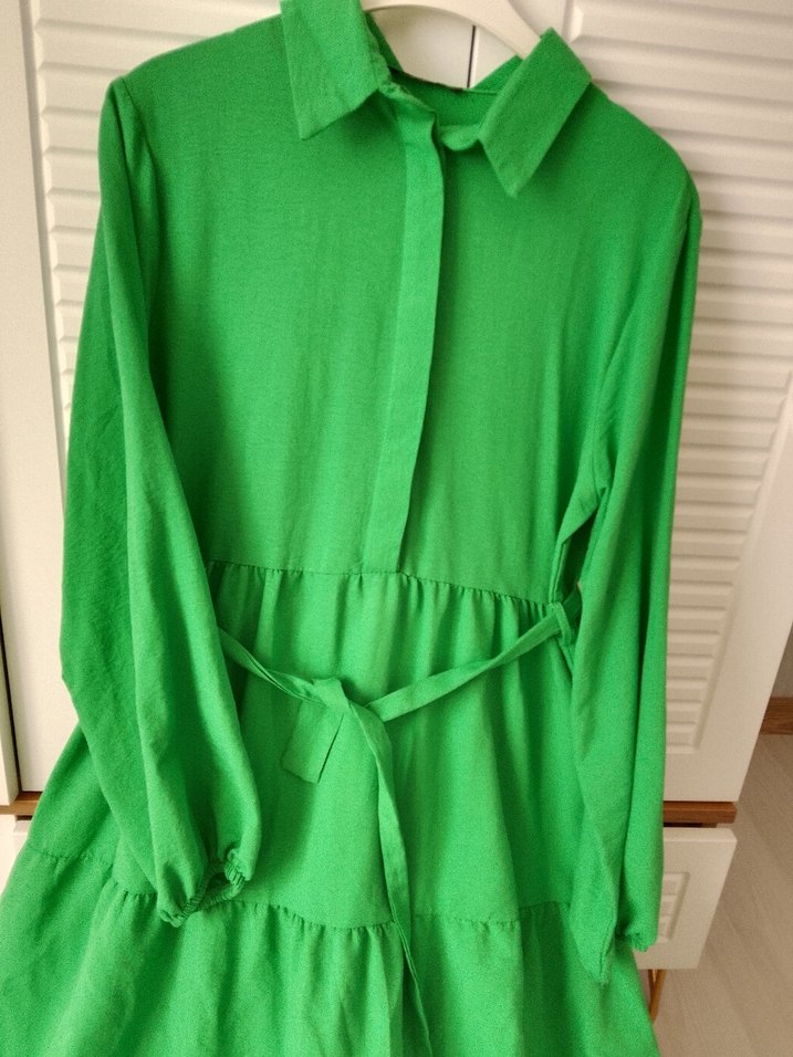 Uzun Kollu Yeşil Keten Elbise - Görsel 3