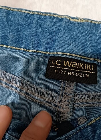 LC Waikiki Kız çocuk şort