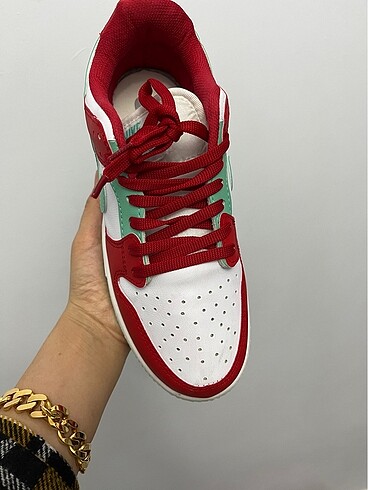Nike Ayakkabı