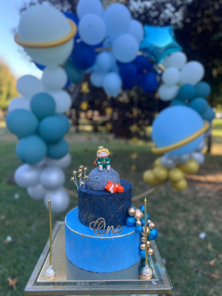 Küçük Prens Figürlü Mavi Maket pasta - Görsel 2