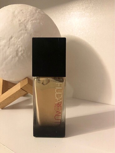 Huda Faux Filter Luminous Matte - Fondöten