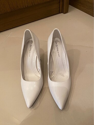 Bershka stiletto ayakkabı