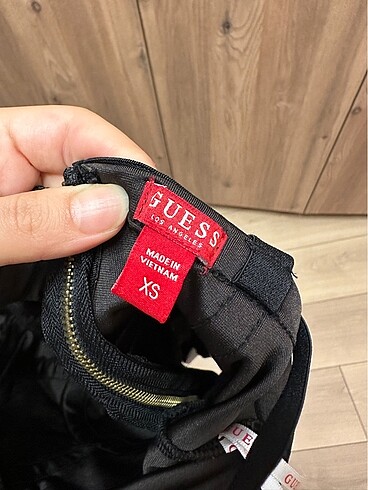 xs Beden Guess kadife elbise