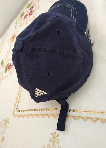Adidas Orjinal şapka 