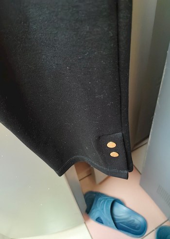 Siyah Kısa Kapüşonlu Fermuarlı Kadın Yelek - Görsel 10