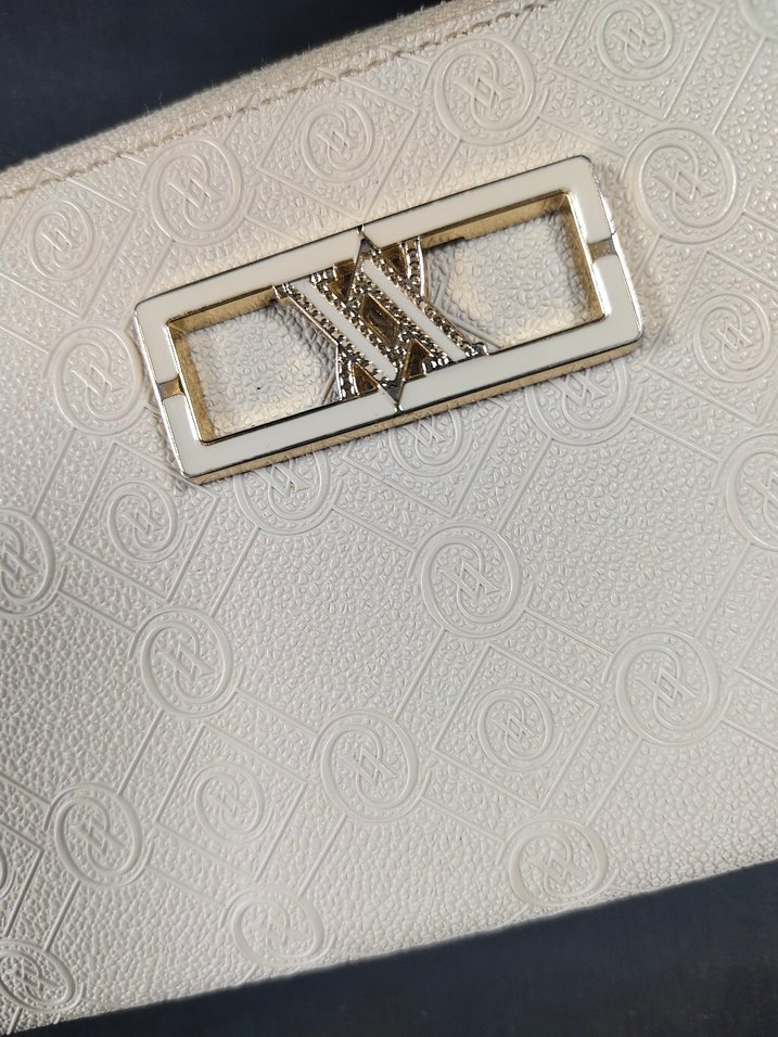 Beyaz Deri Fermuarlı Kadın Portföy Cüzdan - Görsel 4