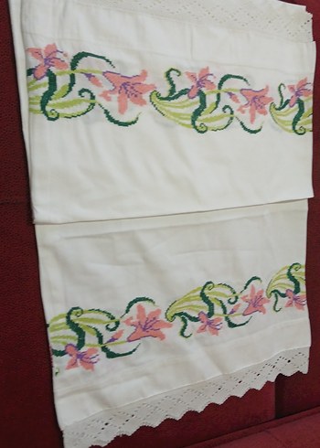 Nakışlı Pastel Renkli Beyaz uzun Yastık Kılıfı - Görsel 4