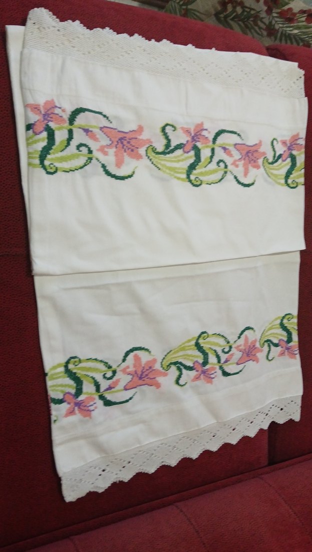 Nakışlı Pastel Renkli Beyaz uzun Yastık Kılıfı - Görsel 4