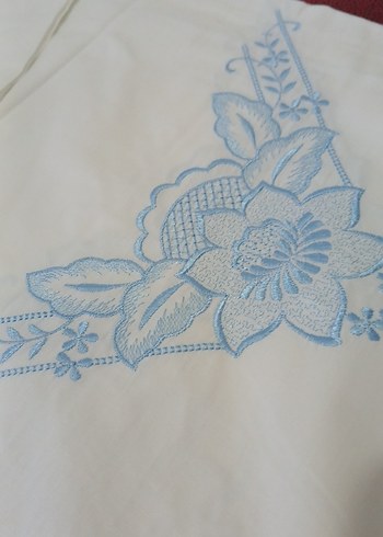 Mavi Nakışlı Beyaz Yatak karyola takım - Görsel 9