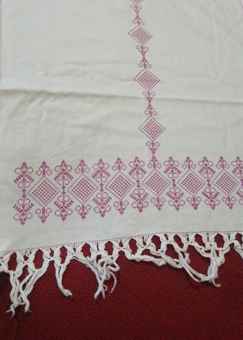 İşlemeli Bordo Mutfak Masa Örtüsü - Görsel 5