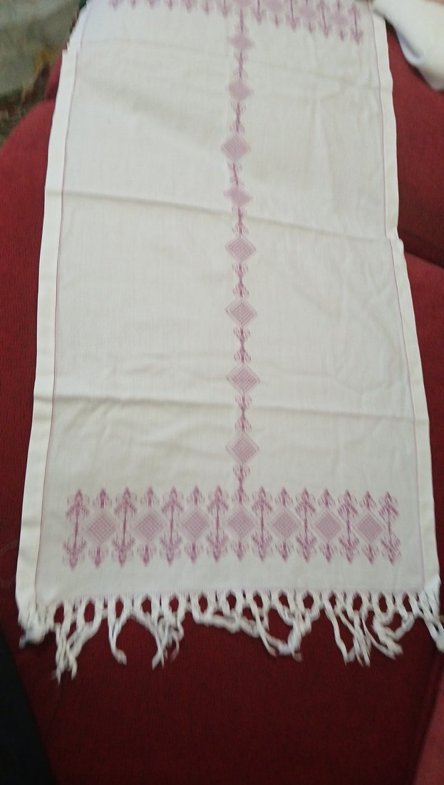 İşlemeli Bordo Mutfak Masa Örtüsü - Görsel 4