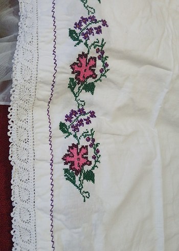 Nakışlı Beyaz Yastık Kılıfı kanaviçe - Görsel 3