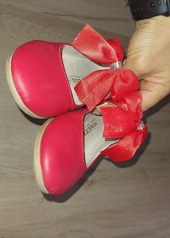 Kız Çocuk Kırmızı Fiyonk Detaylı Babet - Görsel 4