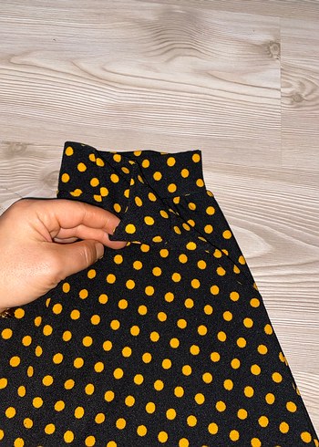 Sarı Puantiyeli Midi Etek - Görsel 4