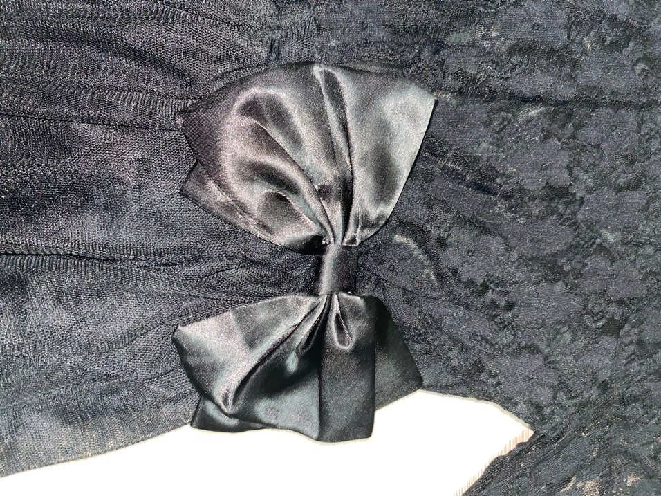 Dantel Detaylı Siyah Uzun Kadın Abiye Elbise - Görsel 3