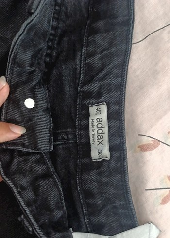 30 Beden siyah Renk Kadın Siyah Düğmeli Bol Kesim Denim Jean
