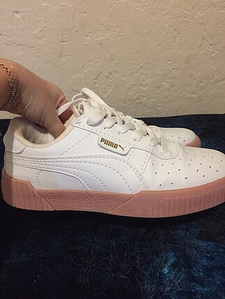 36 Beden beyaz Renk Puma spor ayakkabı