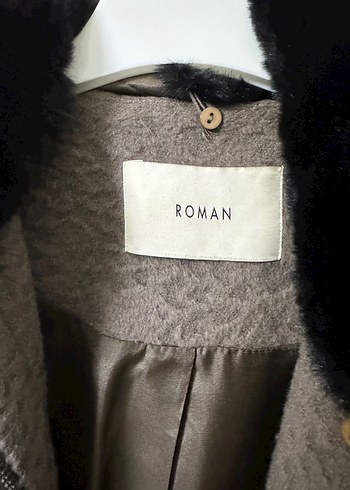 Roman Marka Siyah yakalı kahverengi uzun kaban