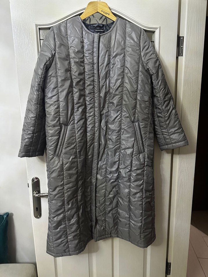 Gri Fermuarlı Kadın Kışlık şişme kaban - Görsel 2