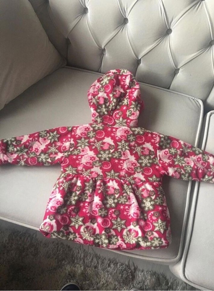 Kapüşonlu Çiçek Desenli Kız Çocuk Mont - Görsel 3