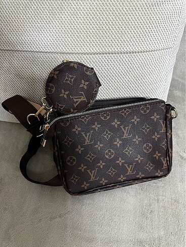 Louis Vuitton Çanta