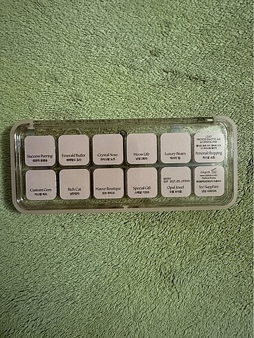  Beden Renk CLIO Pro Eye Palette Air far paleti (12 Crystal Paw)