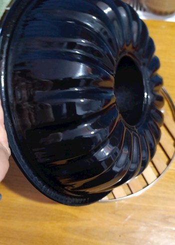 siyah emaye 30 cm'lik büyük bir kek kalıbı - Görsel 4