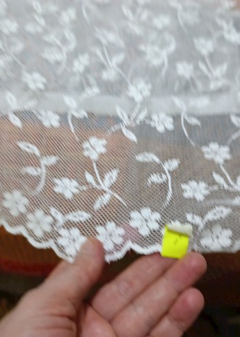 İşlemeli Beyaz Tül 124*260 - Görsel 4