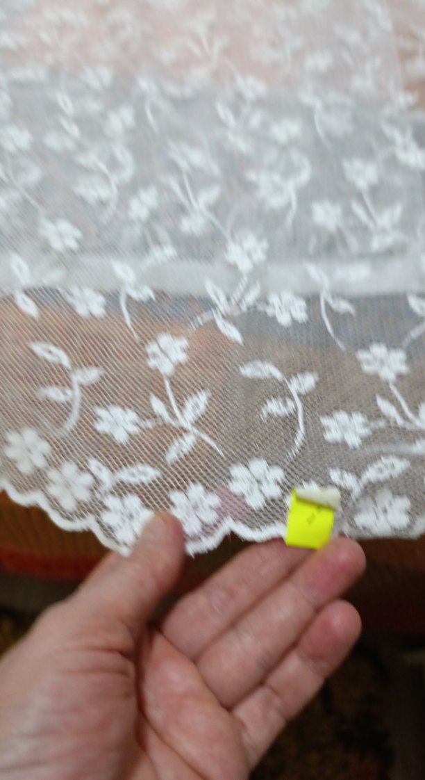 İşlemeli Beyaz Tül 124*260 - Görsel 4