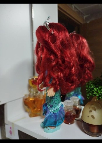 DİSNEY ARİEL Renkli Deniz Kızı Oyuncak Bebek - Görsel 6