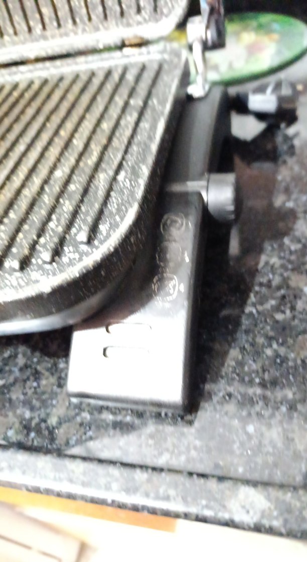 korkmaGri Tost Makinesi ve Sandviç Yapıcı - Görsel 4