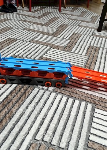 Mavi Oyuncak Kamyon - Görsel 4