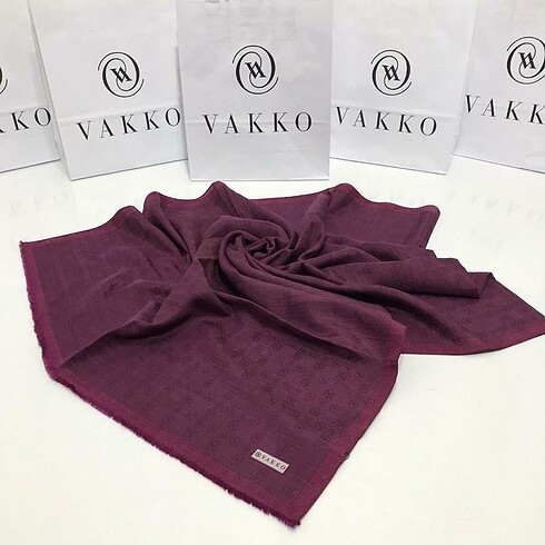 Vakko monogram mürdüm şal