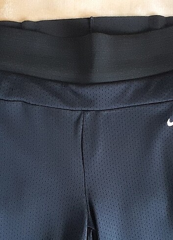 m Beden siyah Renk Orjinal nike eşofman altı
