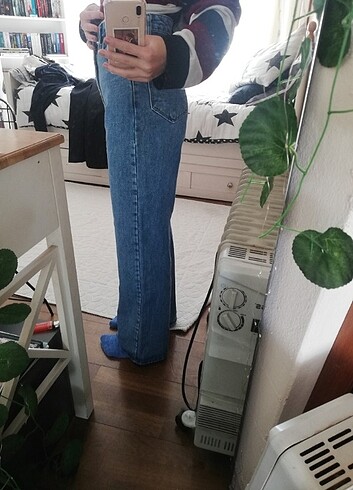 Zara Wide leg jean