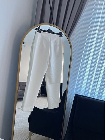 xs Beden beyaz Renk Zara beyaz kumaş pantolon