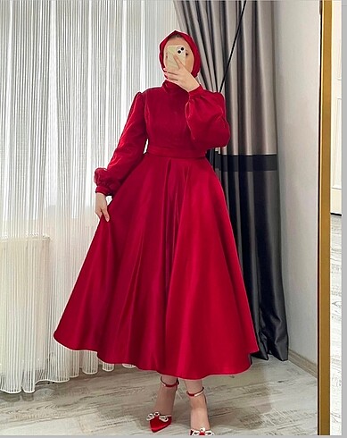 Meliha tarhanacı valeria kırmızı