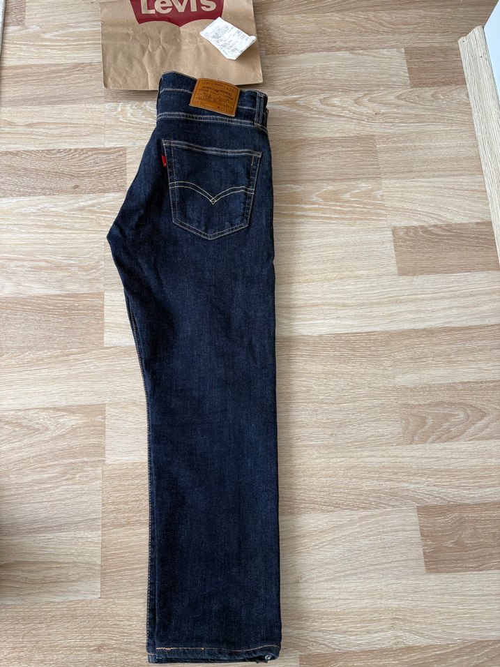 Sıfır Levis Koyu Mavi Denim Jean — görsel 4/10