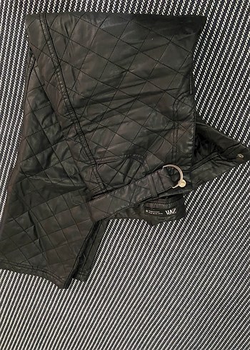 Kadın Siyah Tokalı Midi Kumaş Pantolon - Görsel 7