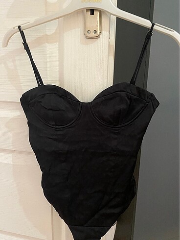 Zara Saten top