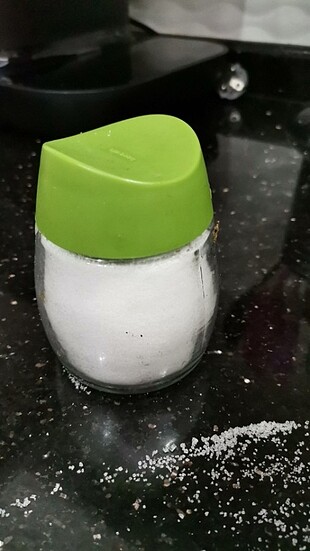  Beden yeşil Renk Tuzluk