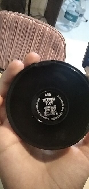 MAC Mac marka pudra 