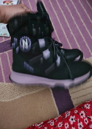 35 Beden Kız Çocuk Mor Kauçuk Botlar Velcro