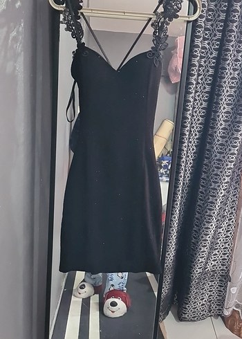 Dantel Detaylı Siyah Midi Strappy Elbise - Görsel 2