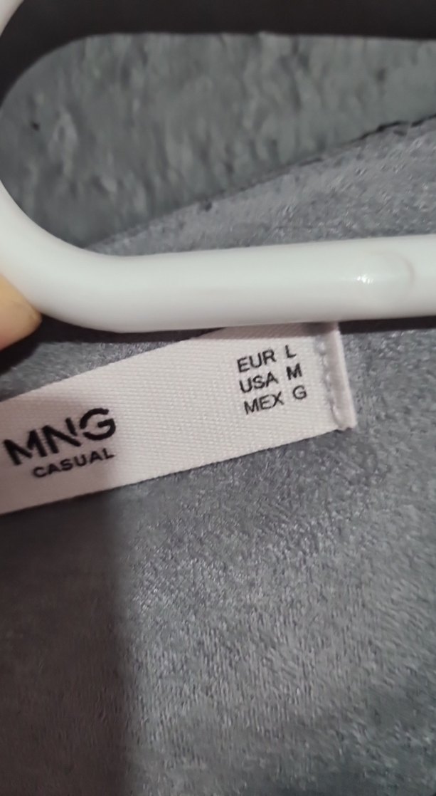 Gri Süet Kadın Düğmeli Ceket  sıfır ama yikandi - Görsel 3