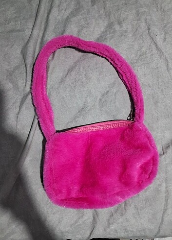 Peluş pembe çanta 
