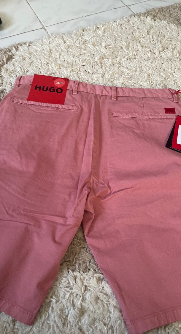 Hugo Pembe Pamuklu Erkek Şort - Görsel 3